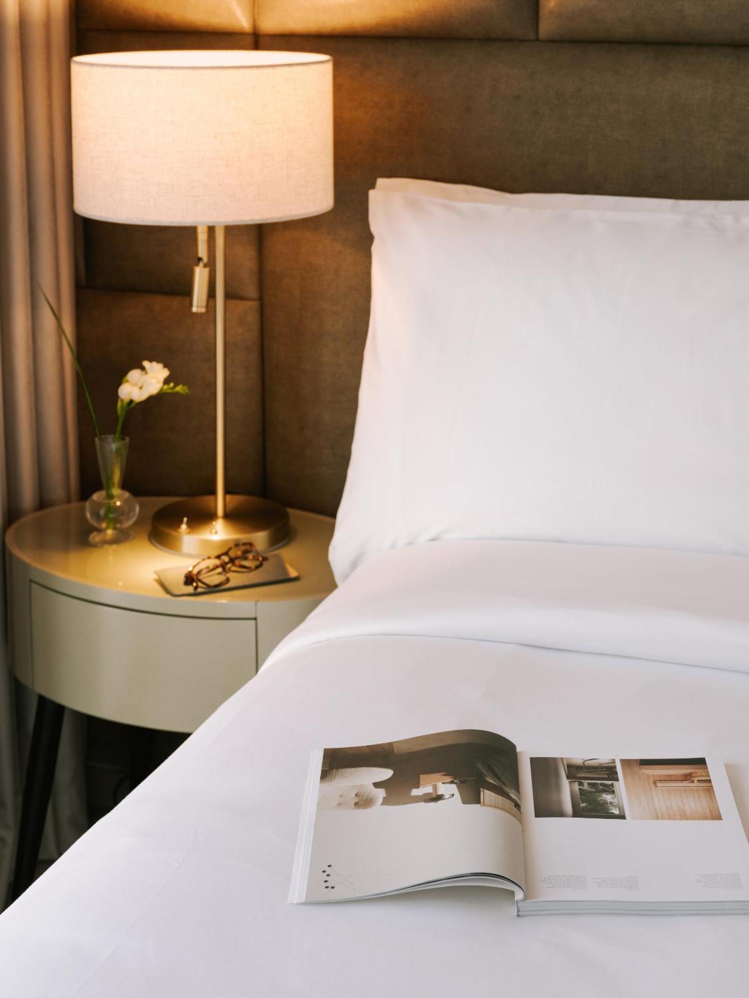 Business Bay, Sonder Apartments By Marriott Bonvoy Dubai Quarto foto